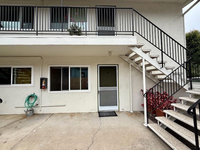 Building Photo - 1808 Castillo St