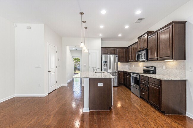 Building Photo - 193 Olde Towne Way