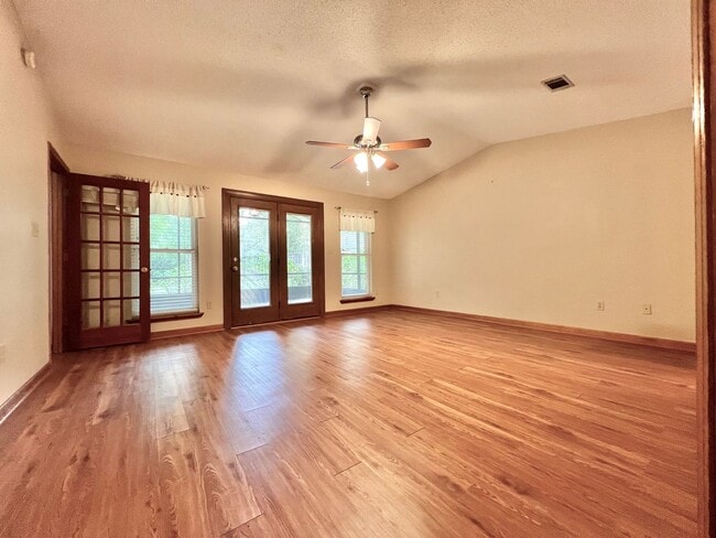 Building Photo - Fabulous house in Avondale on the East side of Tallahassee