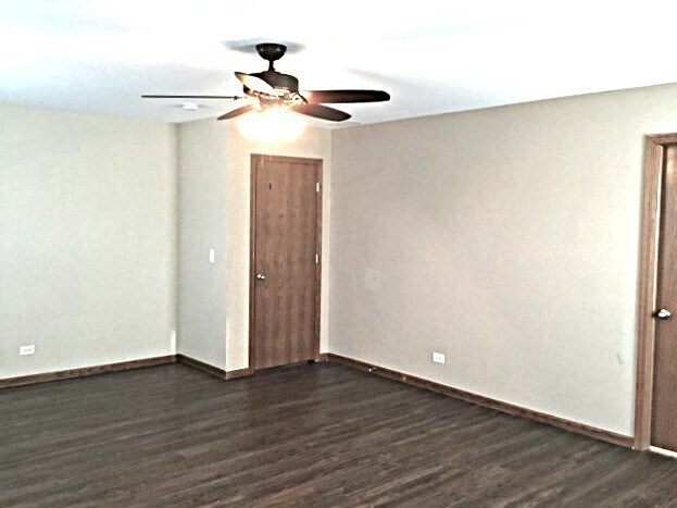 Building Photo - 16316 Spring Creek Ln