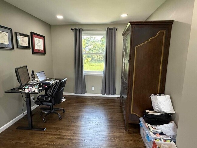 Building Photo - 6416 Henry Ford Dr