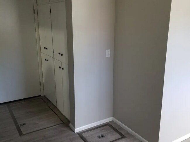 Building Photo - CHARMING 2 BED 1 BATH HOME IN ST ANTHONY