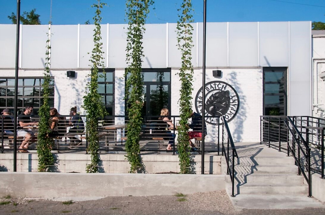 Building Photo - 2003 Brooklyn St