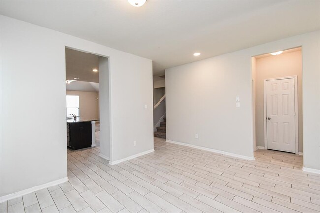Building Photo - 2330 Honey Heights Ln