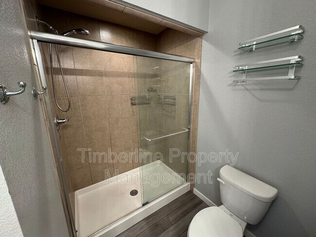 Building Photo - 6131 Mineral Belt Dr