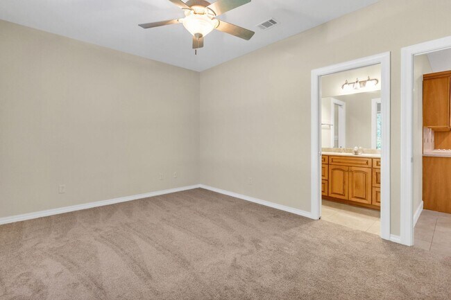 Building Photo - Available October 10th!- Bluewater Bay Bea...