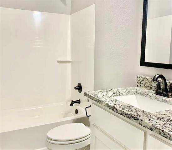 Building Photo - 312 N Elliott Ave