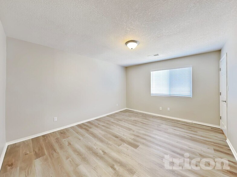 Building Photo - 7124 Cuchillo Rd NW