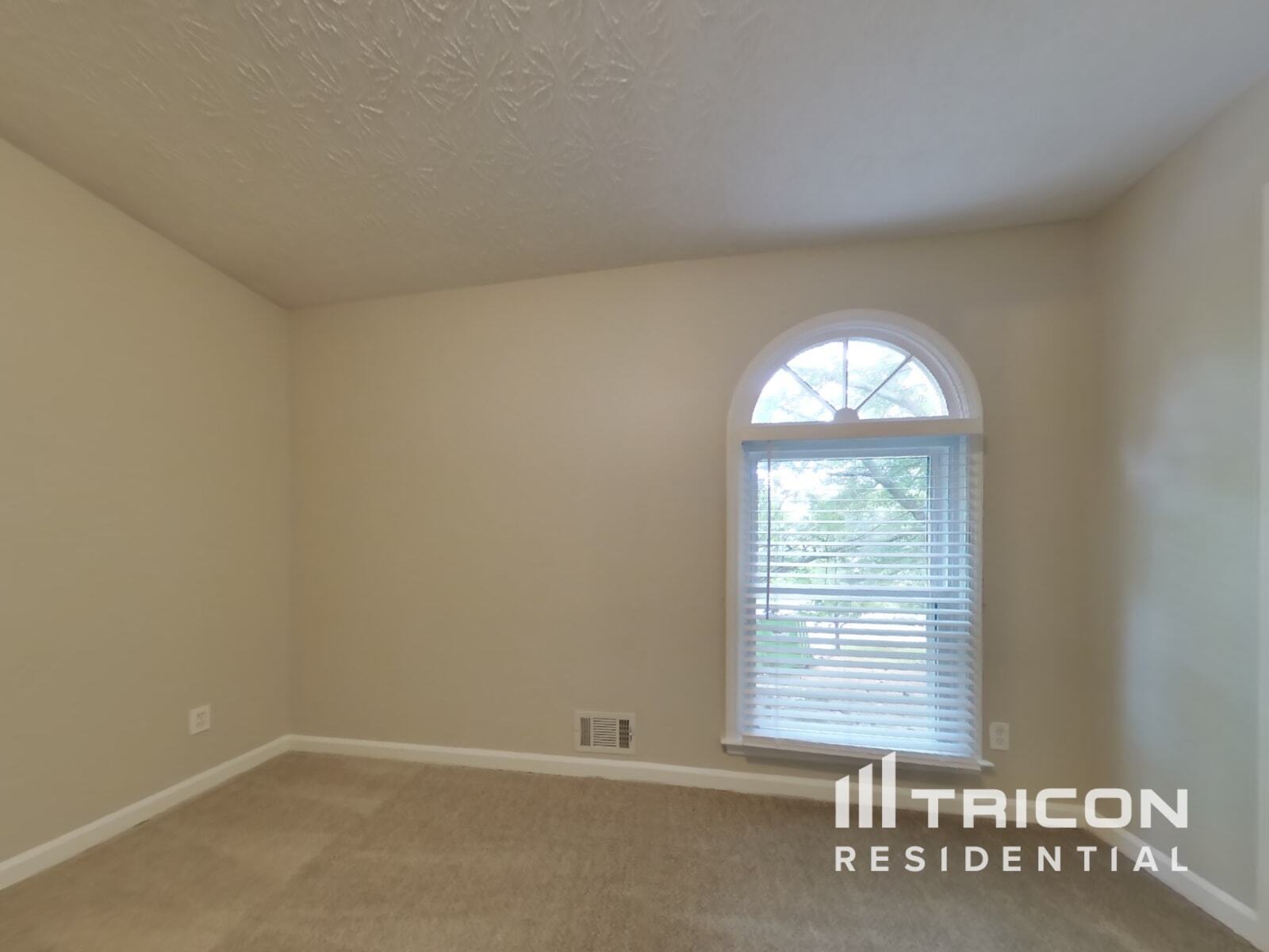 Building Photo - 705 Brook Cove