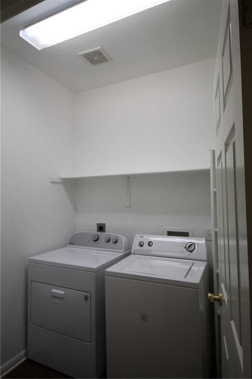 Building Photo - 9600 Magna Carta Loop