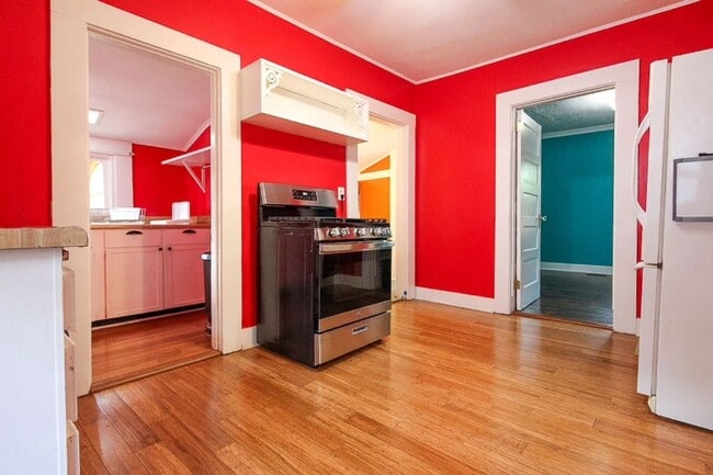Primary Photo - 5114 SE 58th Ave