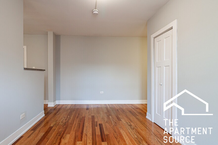 Building Photo - 2907 N Mildred Ave