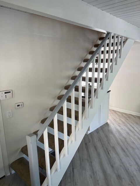 Building Photo - 776 Lords Ln