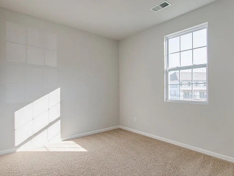 Building Photo - 729 Pintail Pt