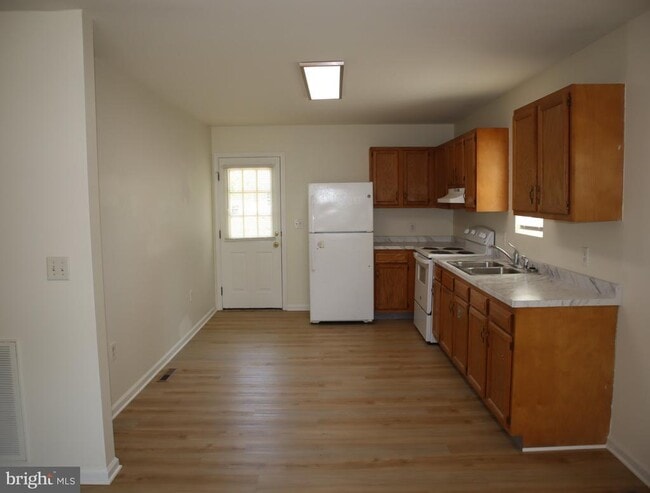 Building Photo - 311 Decatur Ave