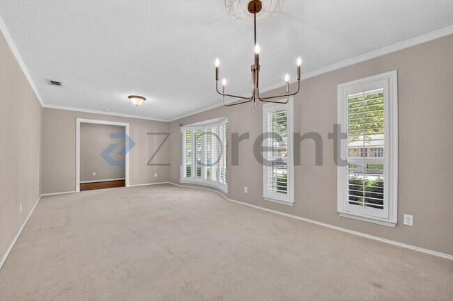 Building Photo - 2501 Bluffton Dr