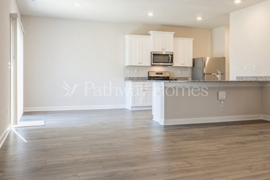 Building Photo - 2313 Nabali Wy