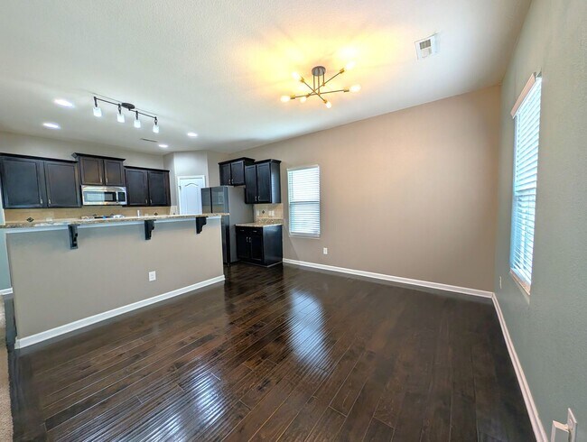 Building Photo - 9223 Avery Meadows Dr