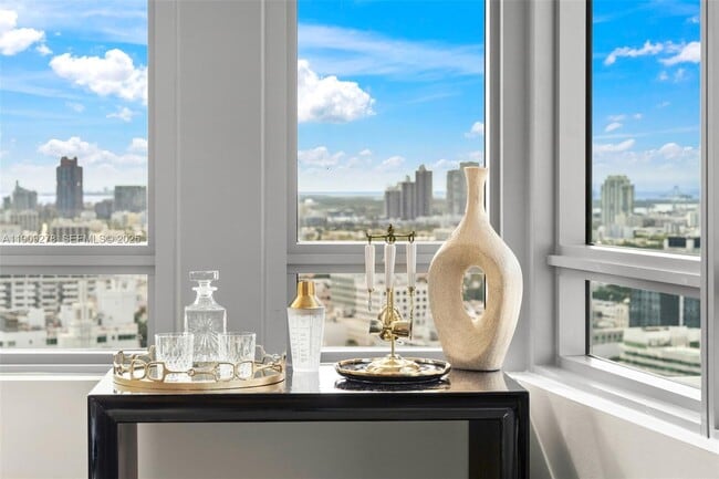 Building Photo - 101 20th St