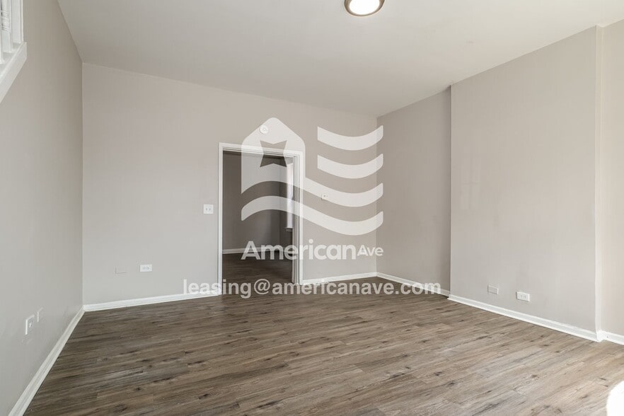 Building Photo - 3407 Keokuk St