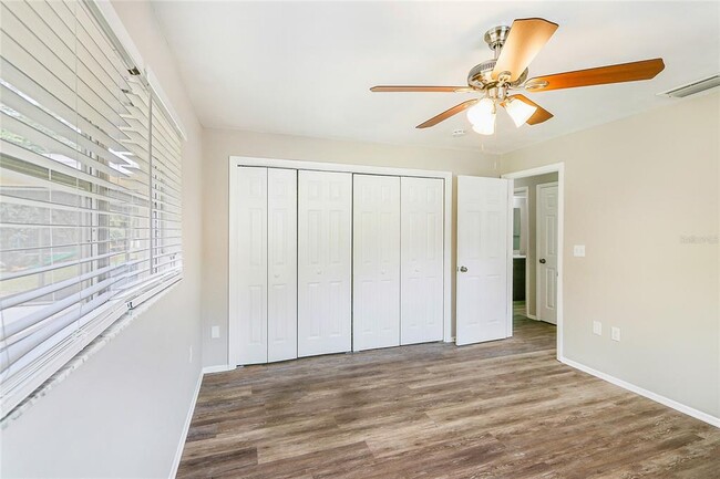 Building Photo - 2459 Indigo Dr