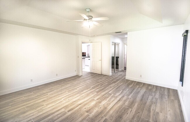 Building Photo - 12523 169th Ct N