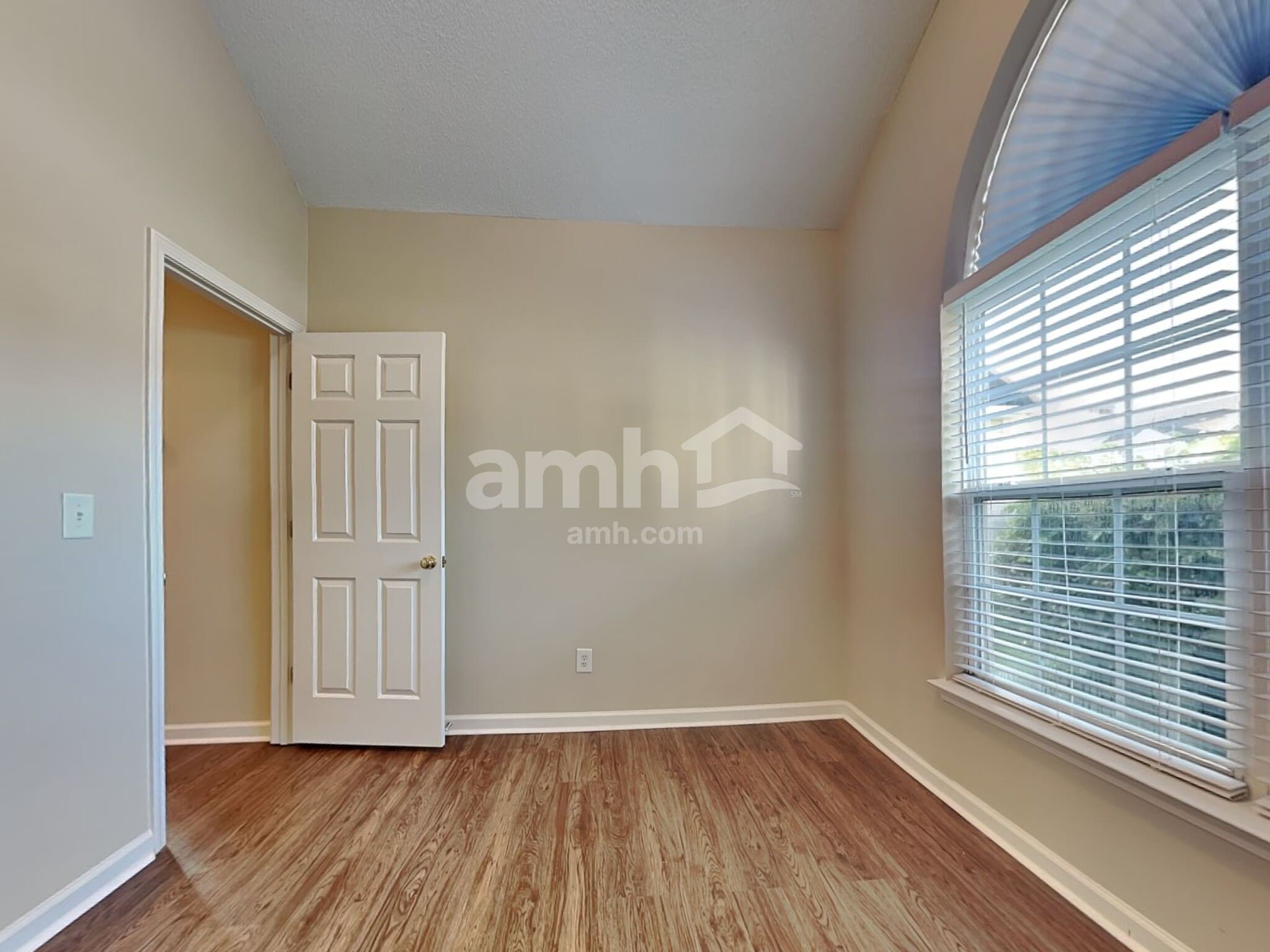 Building Photo - 109 Cannonsmill Ln