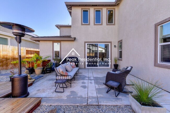 Building Photo - 4 Bedroom, 3 Bath Home in Rancho Cordova