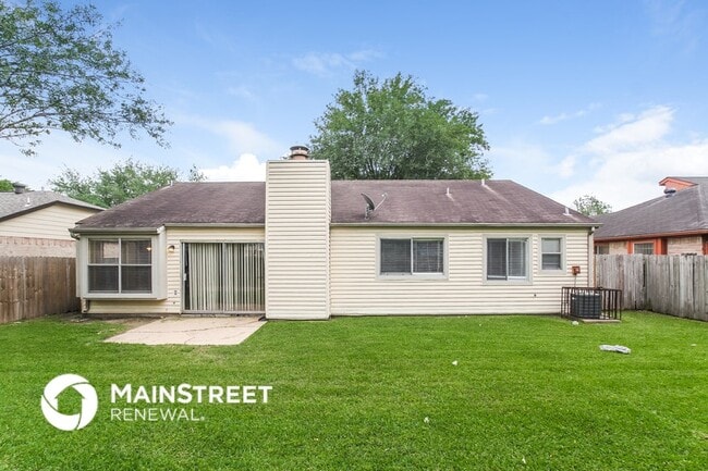 Building Photo - 16146 Coyridge Ln