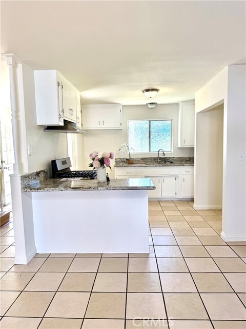 Building Photo - 684 E Lee Pl