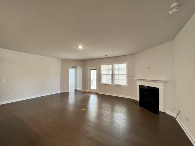 Building Photo - 25017 Westwick Ln
