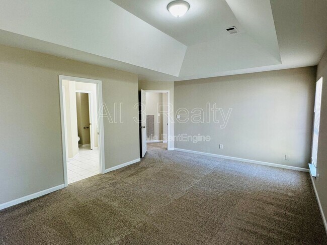 Building Photo - 4025 Oak Shadow Ln