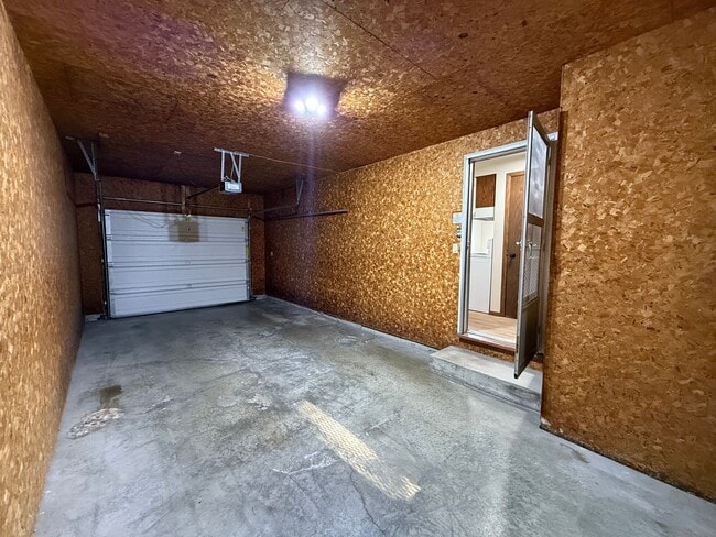Building Photo - 1289-1291 Meadow Ln