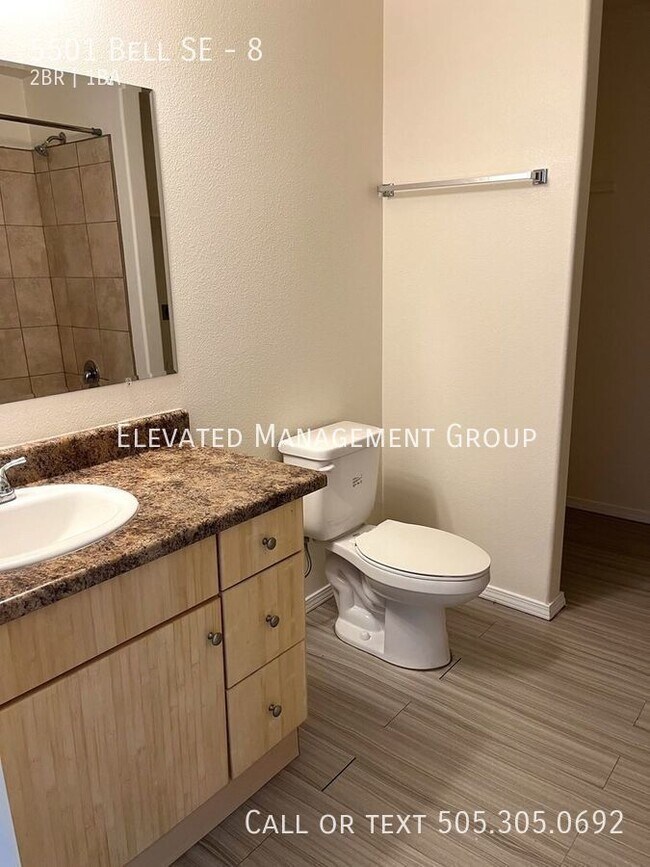 Building Photo - 5501 Bell Ave SE