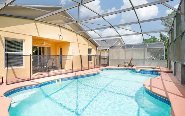 Building Photo - 2178 Royal Ridge Dr