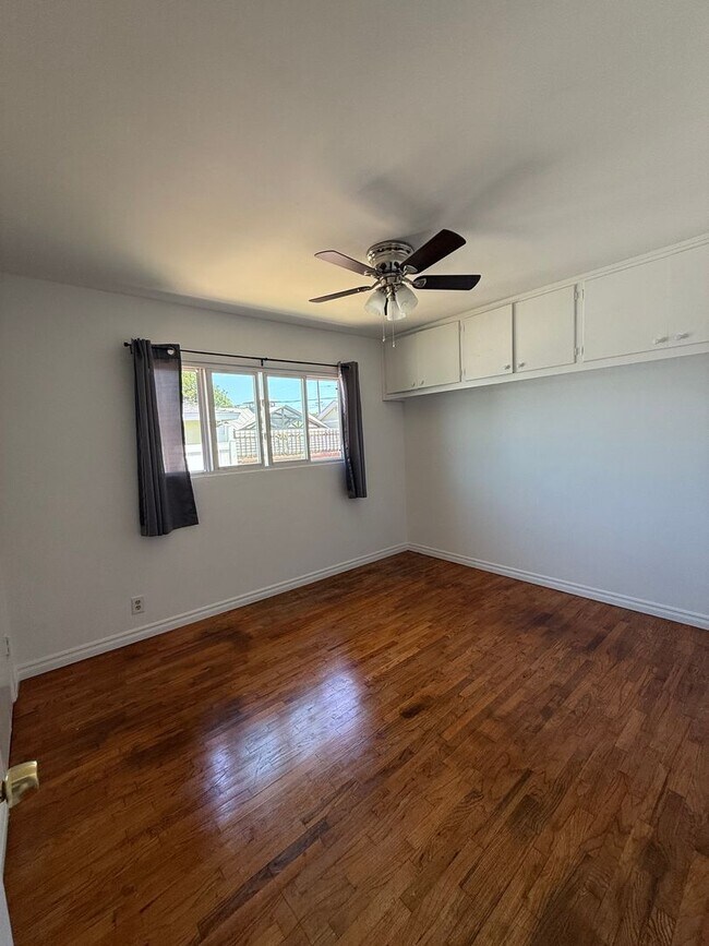 Building Photo - 21120 Dalton Ave
