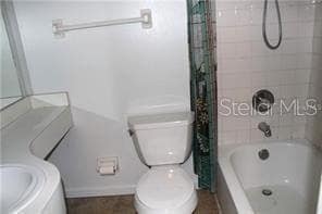 Building Photo - 4863 W McElroy Ave