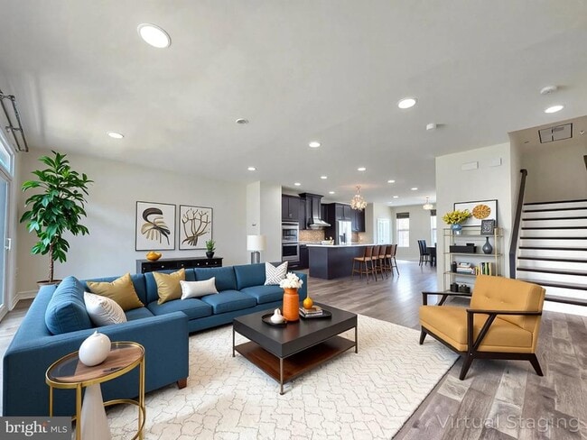 Building Photo - 8820 Englewood Farms Dr