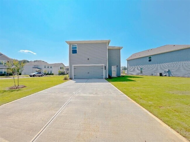 Building Photo - 117 Goshawk St