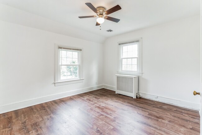 Building Photo - 4003 N Glebe Rd
