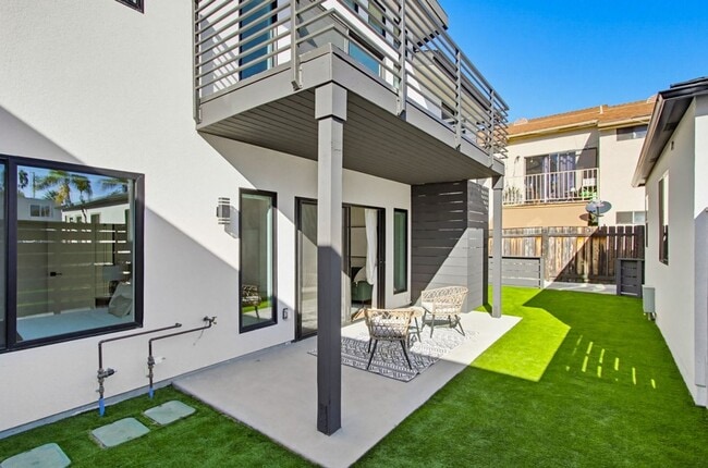 Building Photo - Brand New Construction – 3 Bed / 2 Bath Duplex Home in Normal Heights