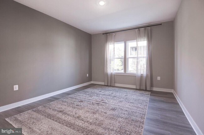 Building Photo - 12875 Mosaic Pk Wy