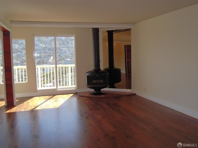 Building Photo - 168 Museum Way