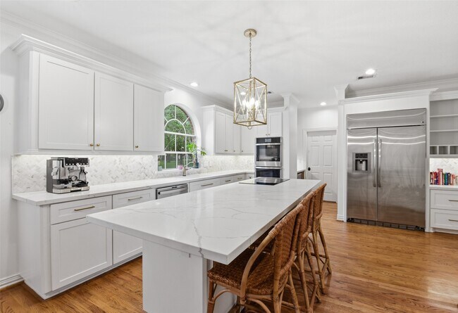 Building Photo - 19407 Kessington Ln