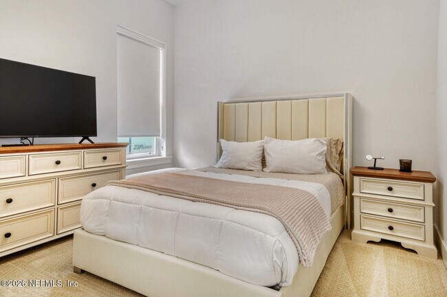 Building Photo - 279 Bismarck Palm Rd