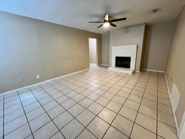 Building Photo - 13355 Water Oak Ln