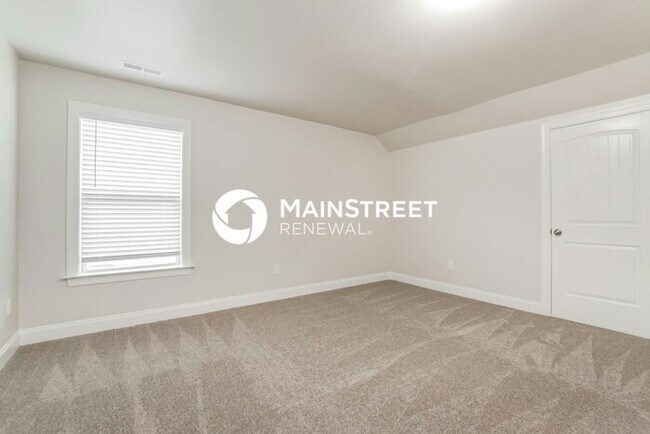 Building Photo - 3 Bedroom Pet-Friendly Home in CLAYTON, NC with Main Street Renewal