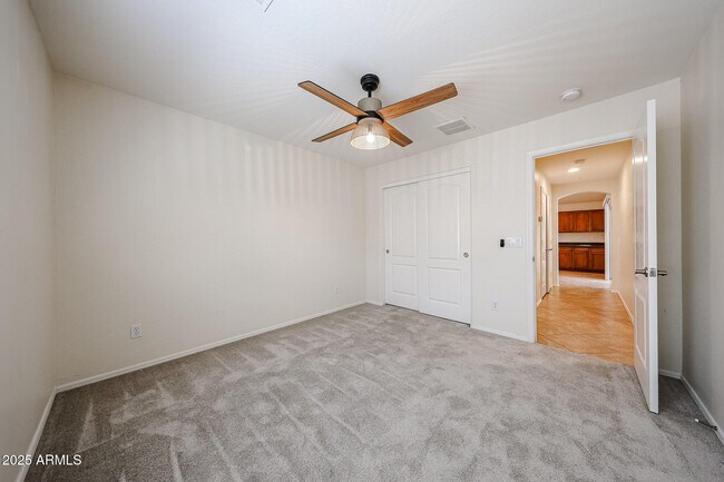Building Photo - 12848 W Desert Mirage Dr