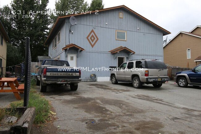 Building Photo - 1531 Alpenhorn Ave