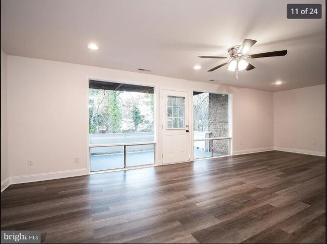 Building Photo - 567 Wilson Bridge Dr